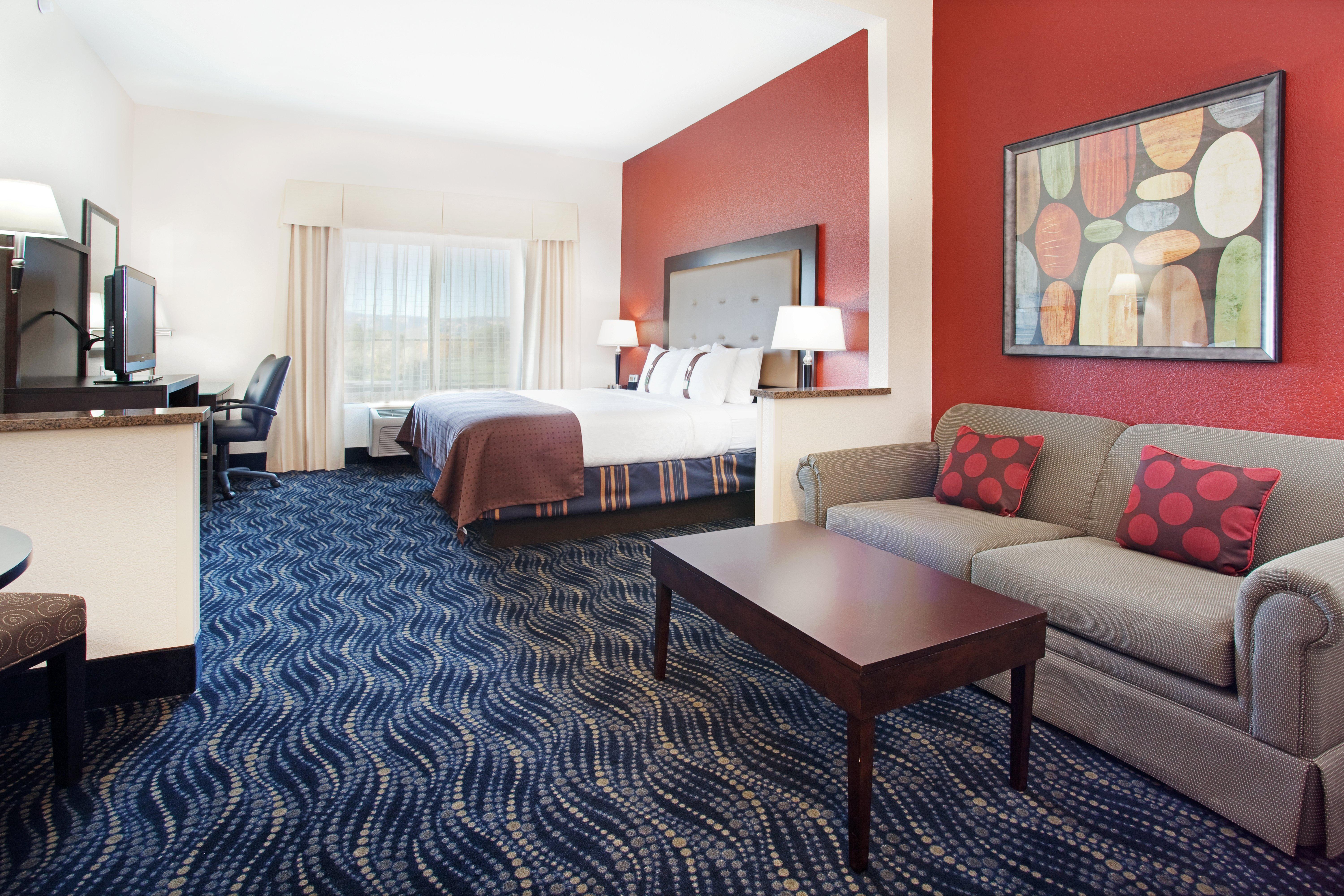 Holiday Inn Hotel & Suites Grand Junction-Airport By Ihg Exterior photo