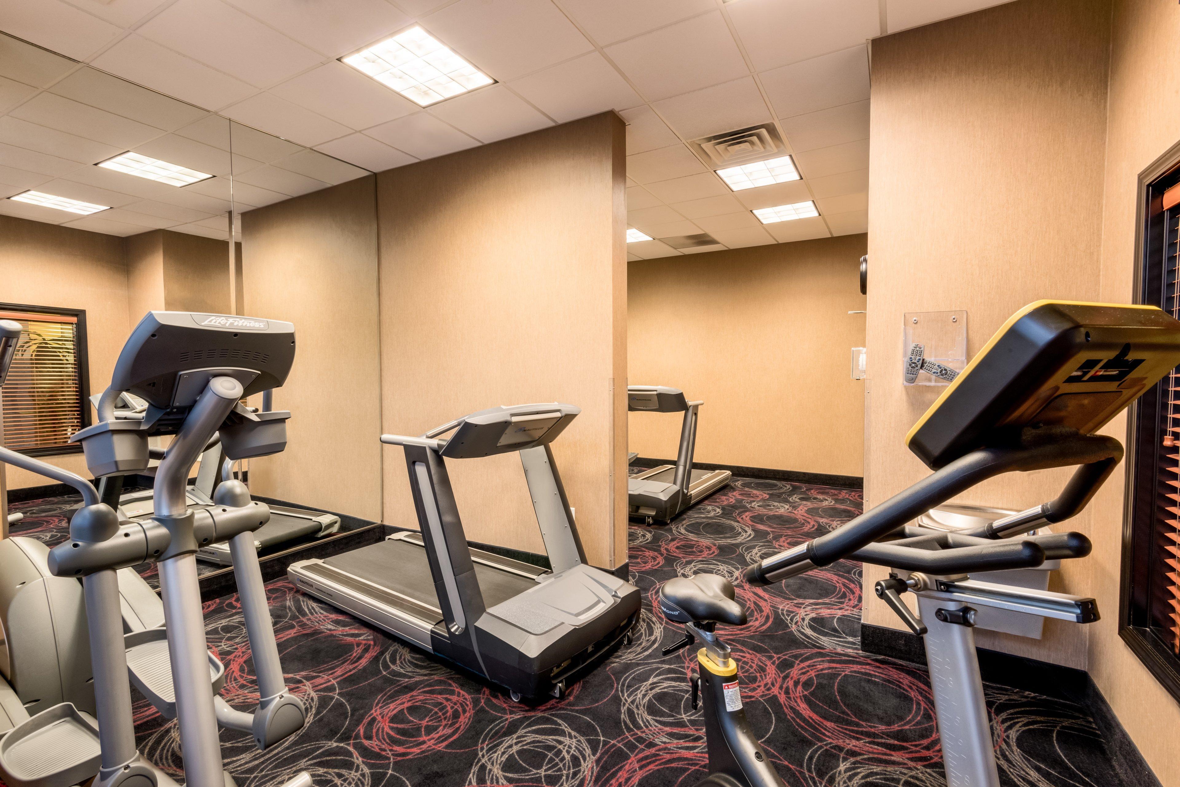 Holiday Inn Hotel & Suites Grand Junction-Airport By Ihg Exterior photo