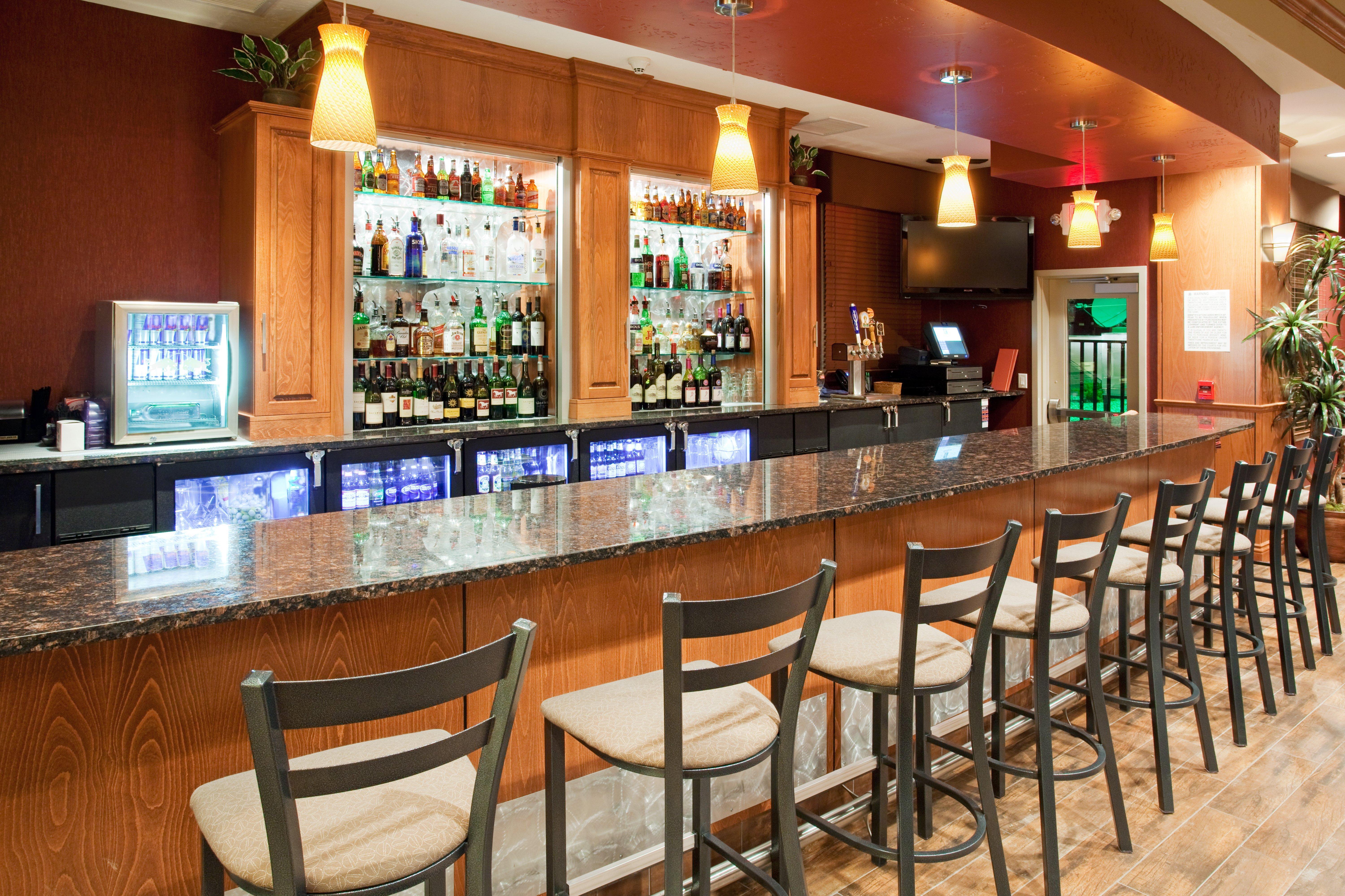 Holiday Inn Hotel & Suites Grand Junction-Airport By Ihg Exterior photo