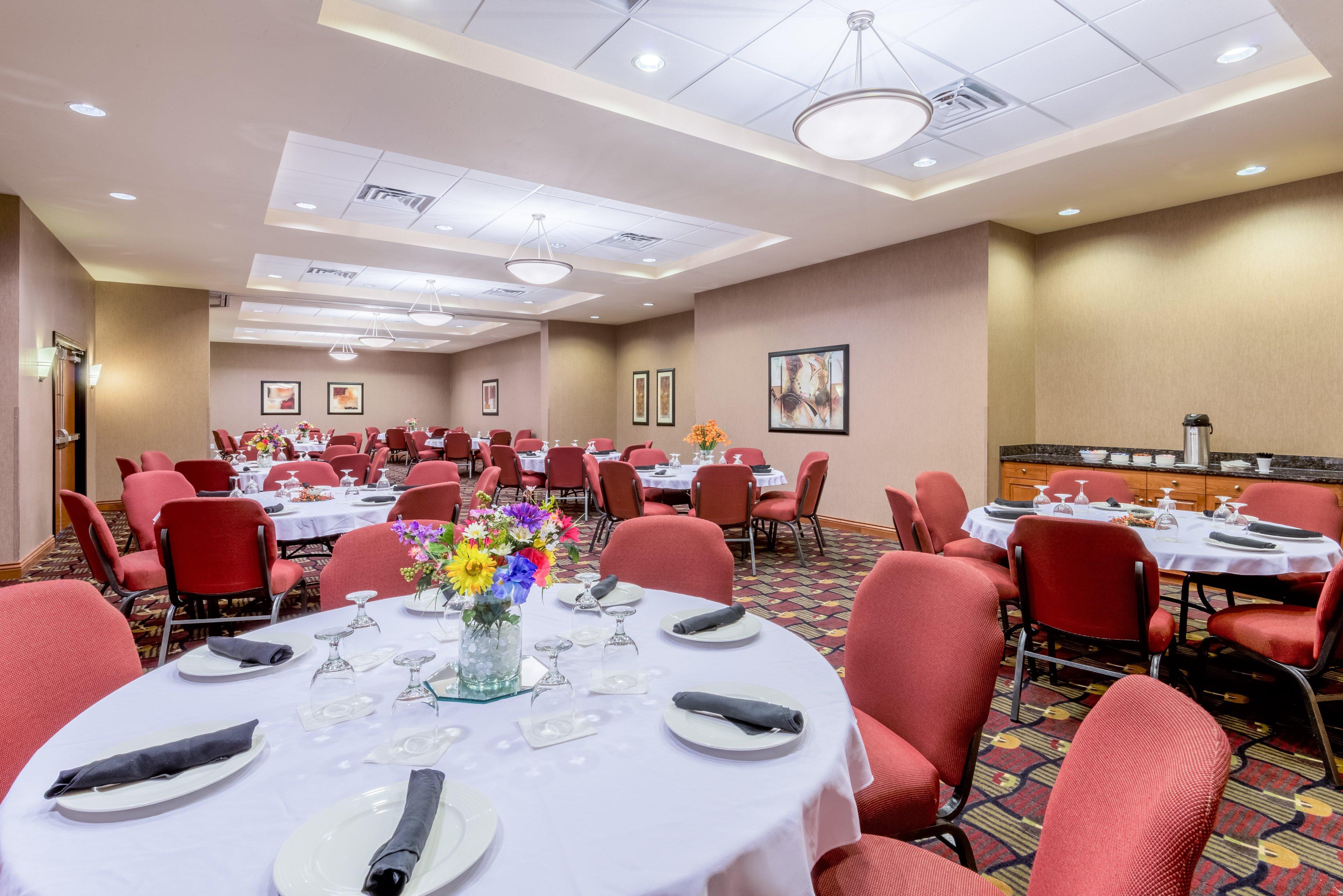 Holiday Inn Hotel & Suites Grand Junction-Airport By Ihg Exterior photo
