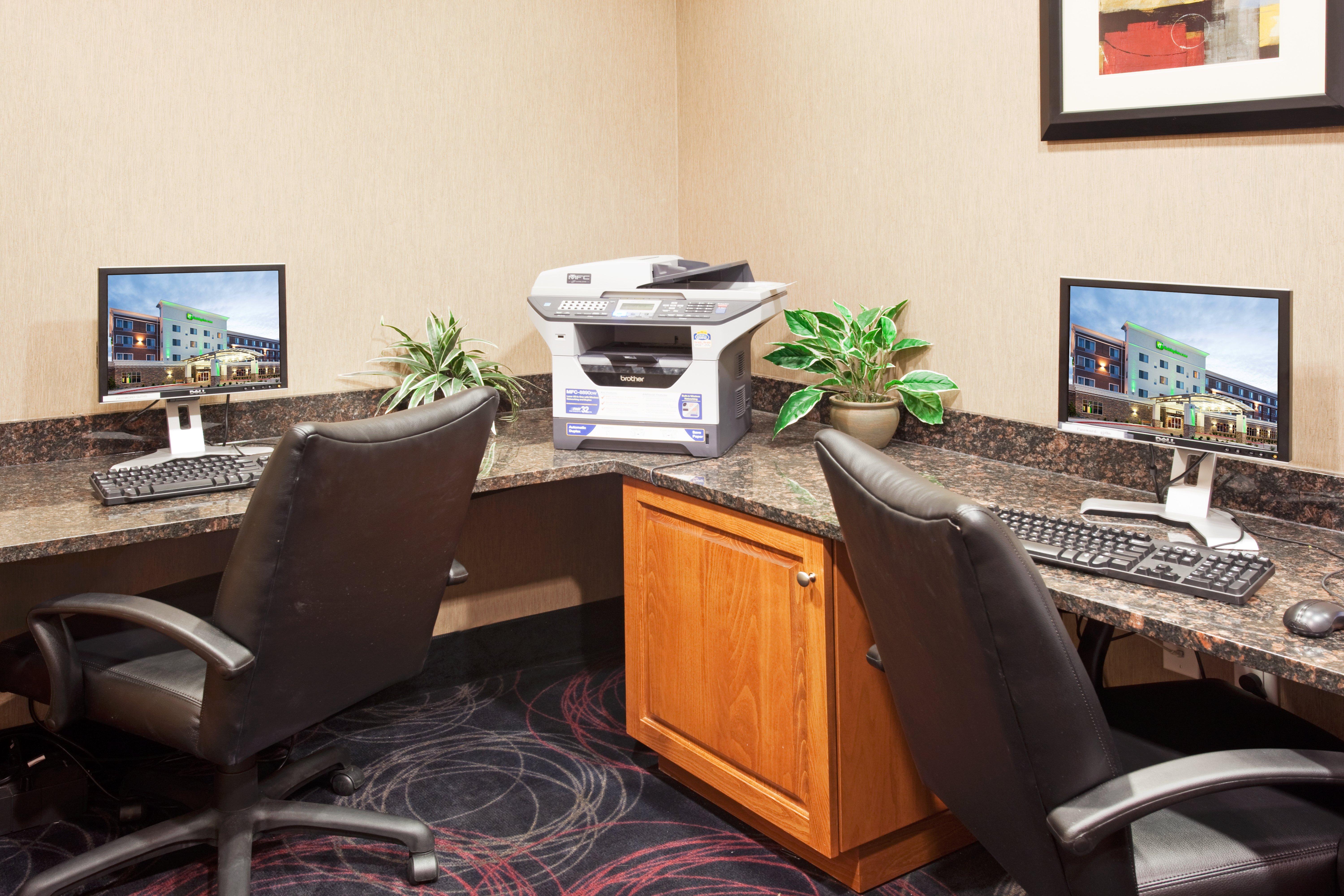 Holiday Inn Hotel & Suites Grand Junction-Airport By Ihg Exterior photo