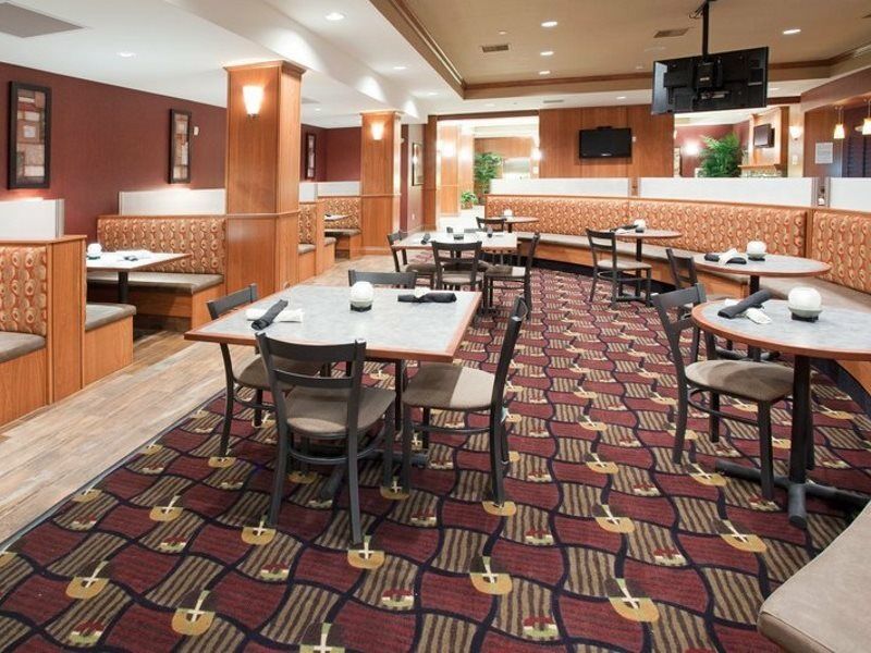 Holiday Inn Hotel & Suites Grand Junction-Airport By Ihg Exterior photo